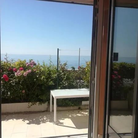Apartment Orizzonte Blu Giardino Sul Mare *