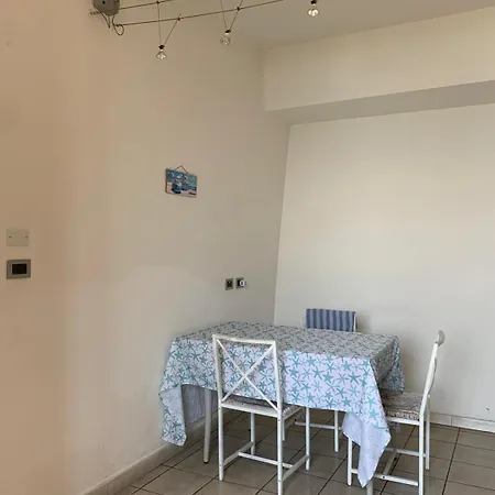 Giardino Fronte Mare Apartment Finale Ligure