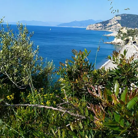 Apartment Giardino Fronte Mare